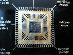 NCR 32-bit processor chip package
