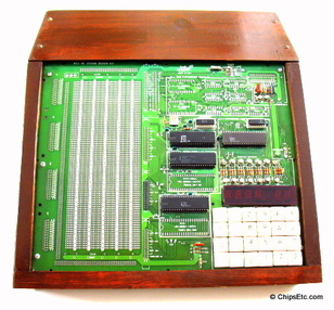 Intel SDK-85 8085 Microcomputer System Development Kit