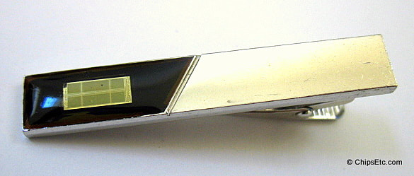 Mitsubishi 256K DRAM tie clip with integrated circuit chip